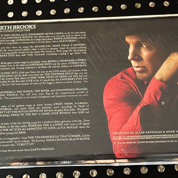 Garth Brooks CD Box Set *The Ultimate Collection* - Picture 3 of 3